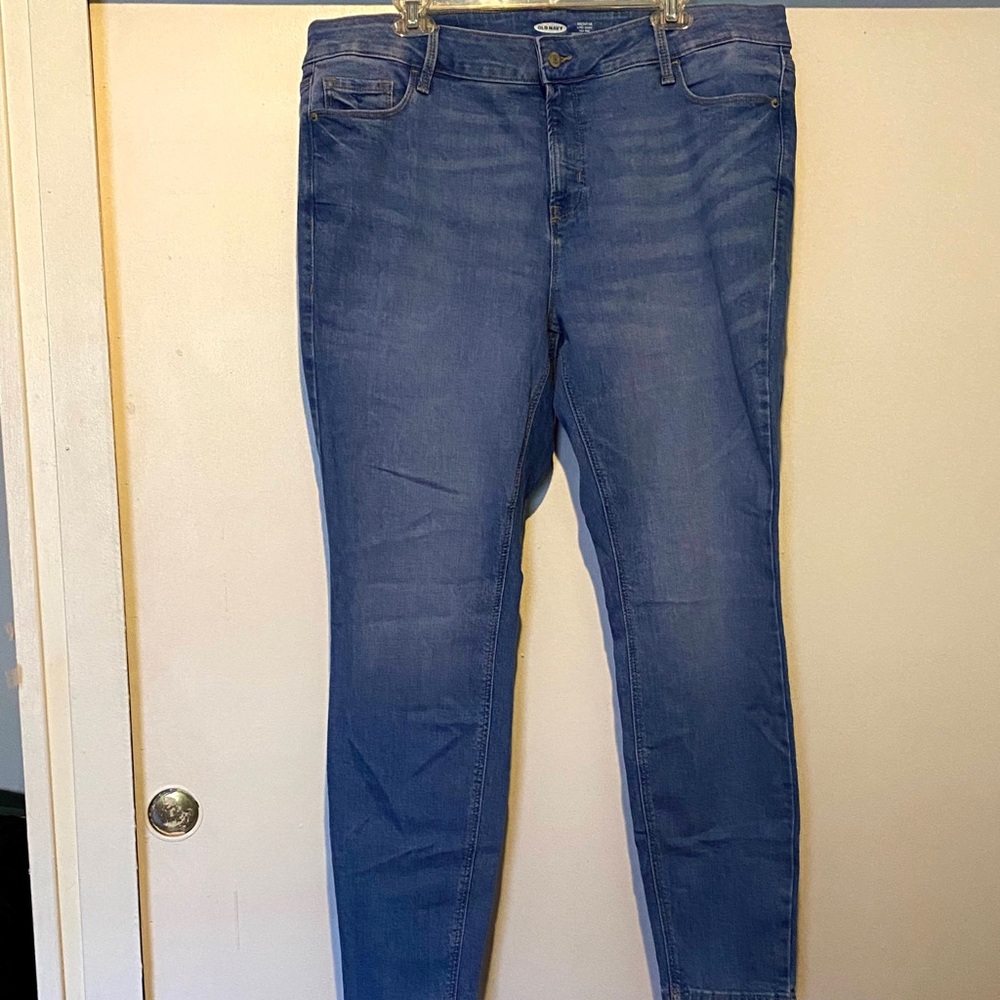 Old Navy Skinny Ankle Jeans